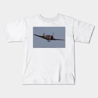 P-40E Warhawk fly-by Kids T-Shirt